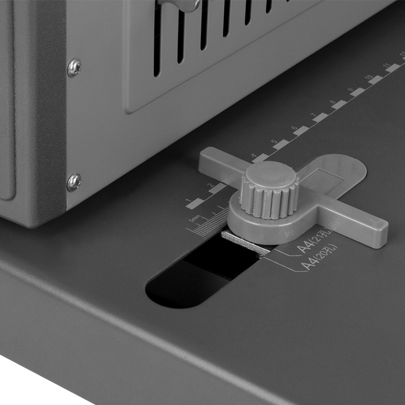 Maszyna do bindowania taśmą 38 – Binding Machine Comb recenzja i cena
